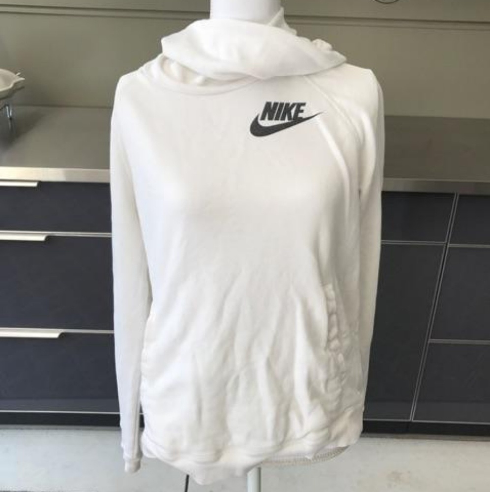 White nike hoodie